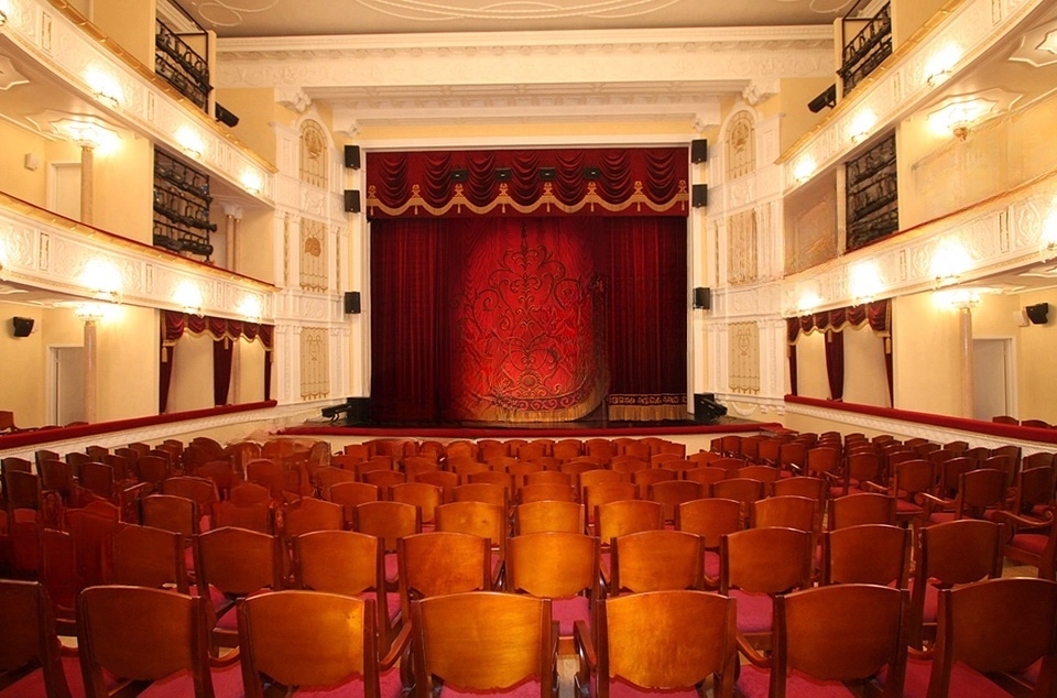 Музыкальный Театр и Русский театр драмы