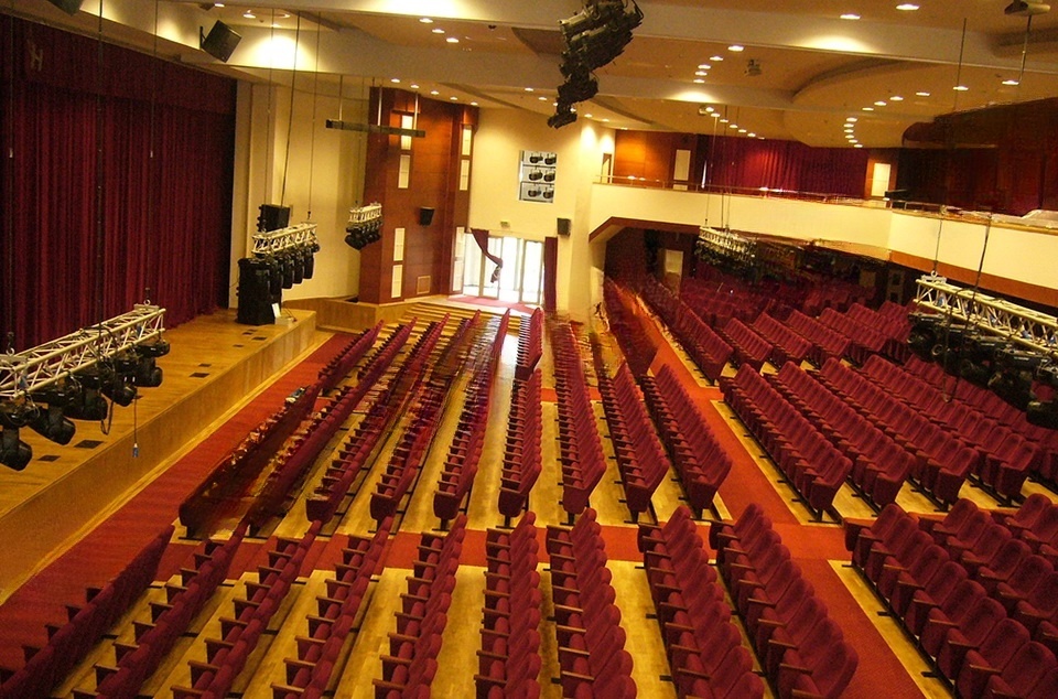 Конгресс-холл «Надежда»