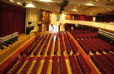 Конгресс-холл «Надежда»