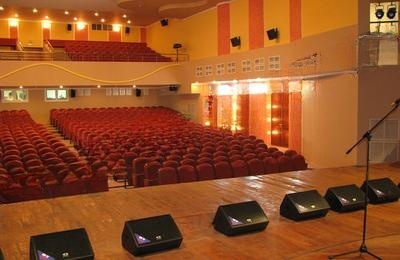 Дворец культуры, искусства и досуга